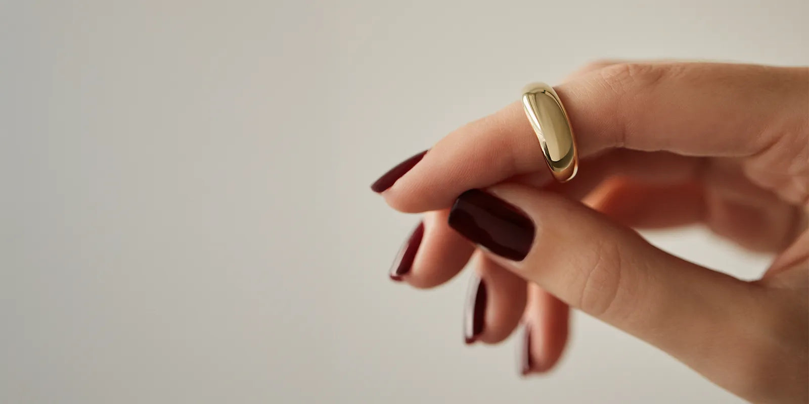 10 reasons why you should buy 9-carat jewelry