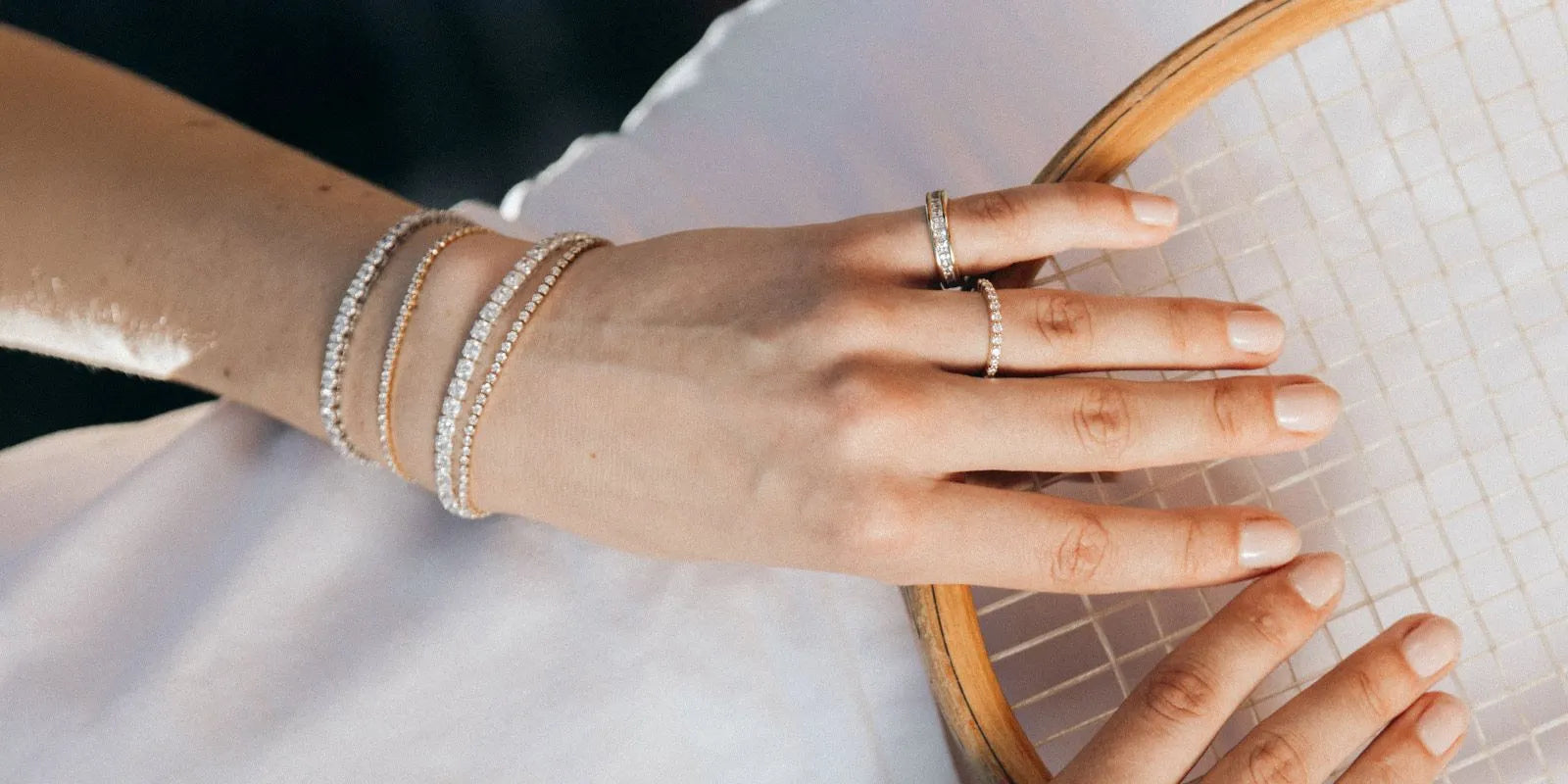 Tennis bracelet guide: everything you need to know about this iconic piece of jewelry