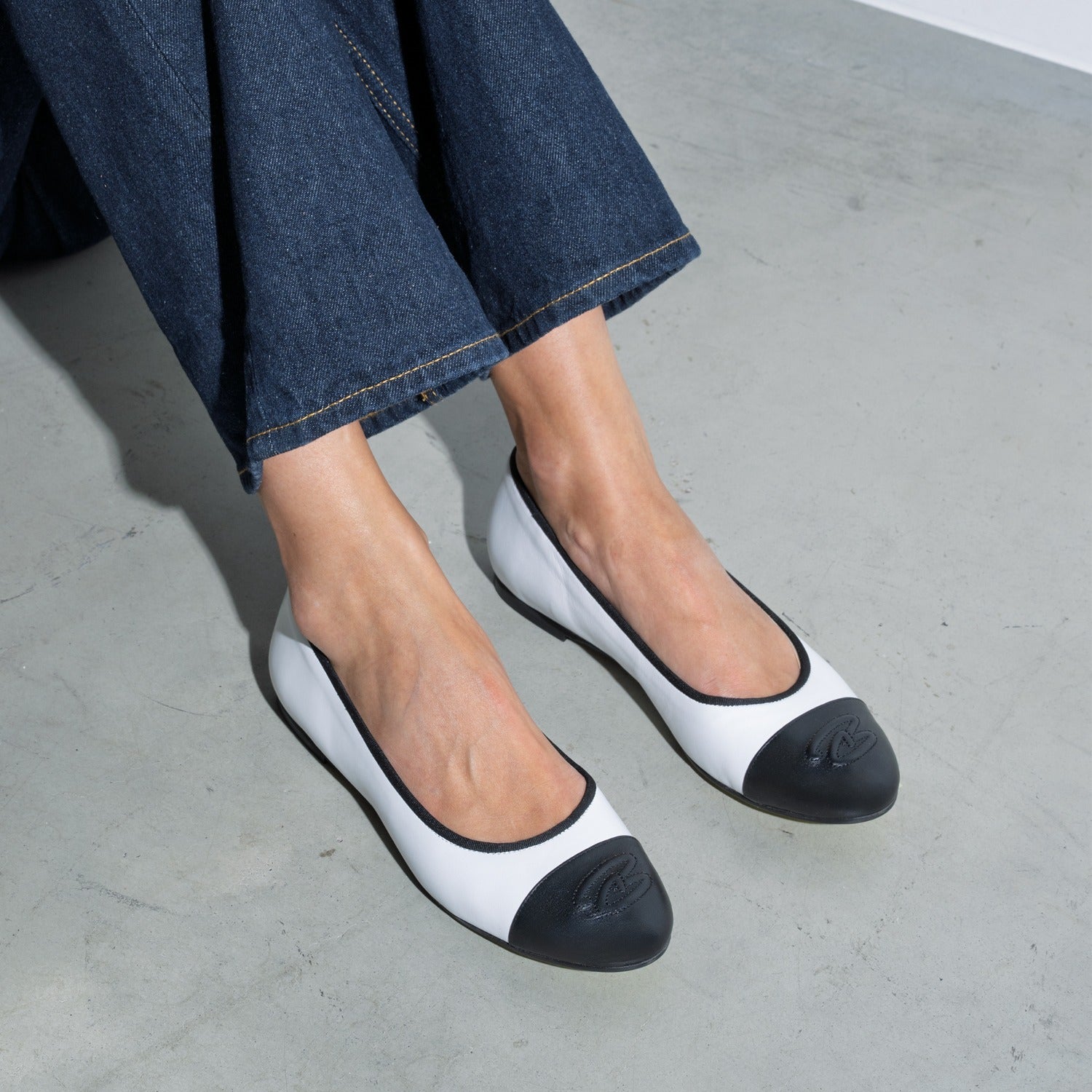 Isabel Bernard Vendôme Ynes White Calfskin Leather Ballerinas IB51011-071-36
