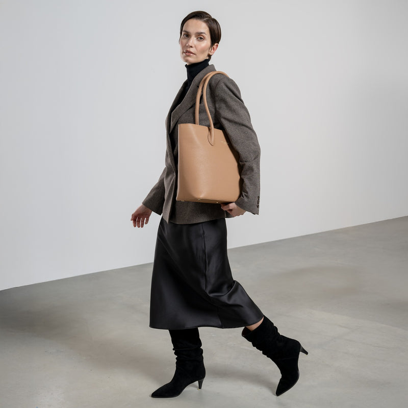 Isabel Bernard Honoré Lysanne Kamel Kalbsleder Shopper IB25026-zoom-