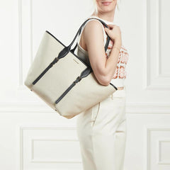 Michael Kors Beige Shopper 2001-A0539602