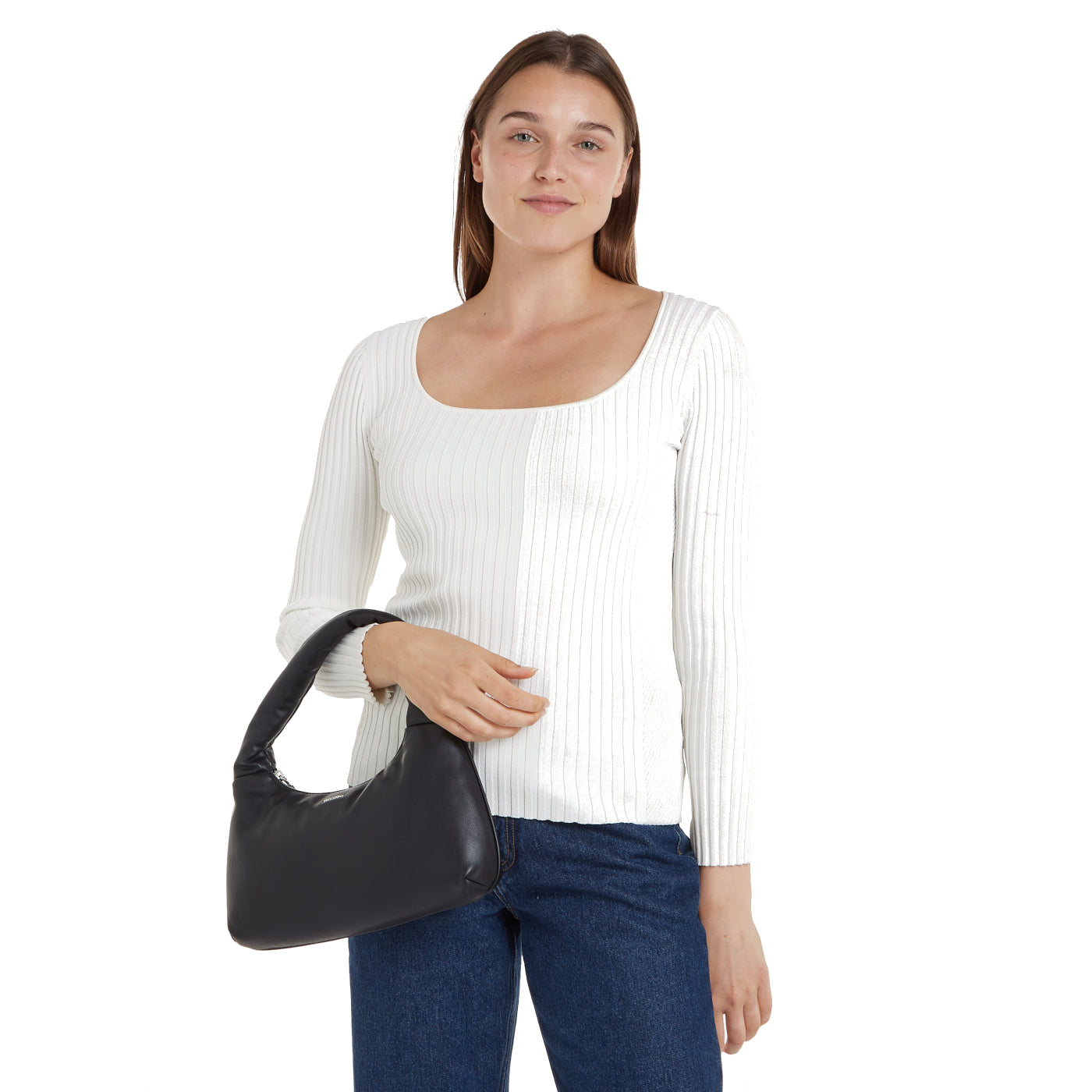 Calvin Klein Must Black Handbag K60K611746BEH