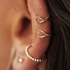 Isabel Bernard 14 Karaat Gouden Le Marais Chéri Single Ear Cuff IB370002