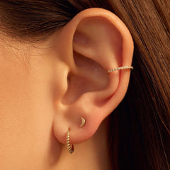 Beloro Jewels Della Spiga Ceri 9 Karat Gold Ear Studs with Moon BO360095