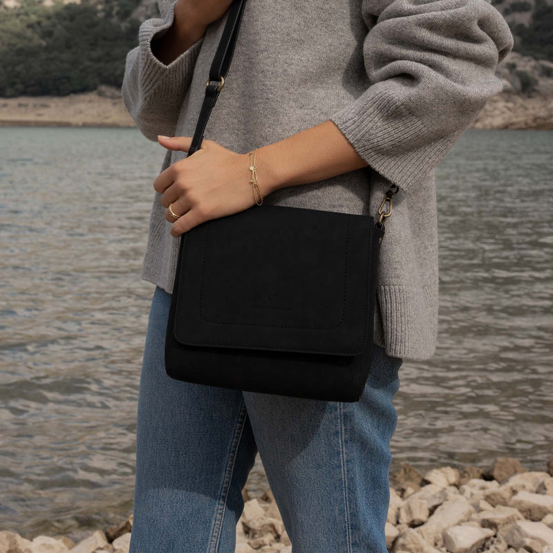 Violet Hamden My Daily Schwarze Umhängetasche VH22022-zoom-