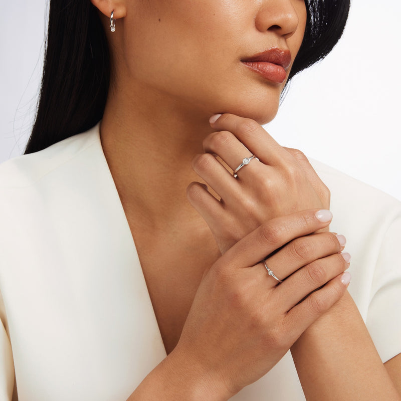 Isabel Bernard De La Paix Inaya 14 Karat | Weißgold Ring | Diamant 0.01 Karat | IBD330026-48-zoom-