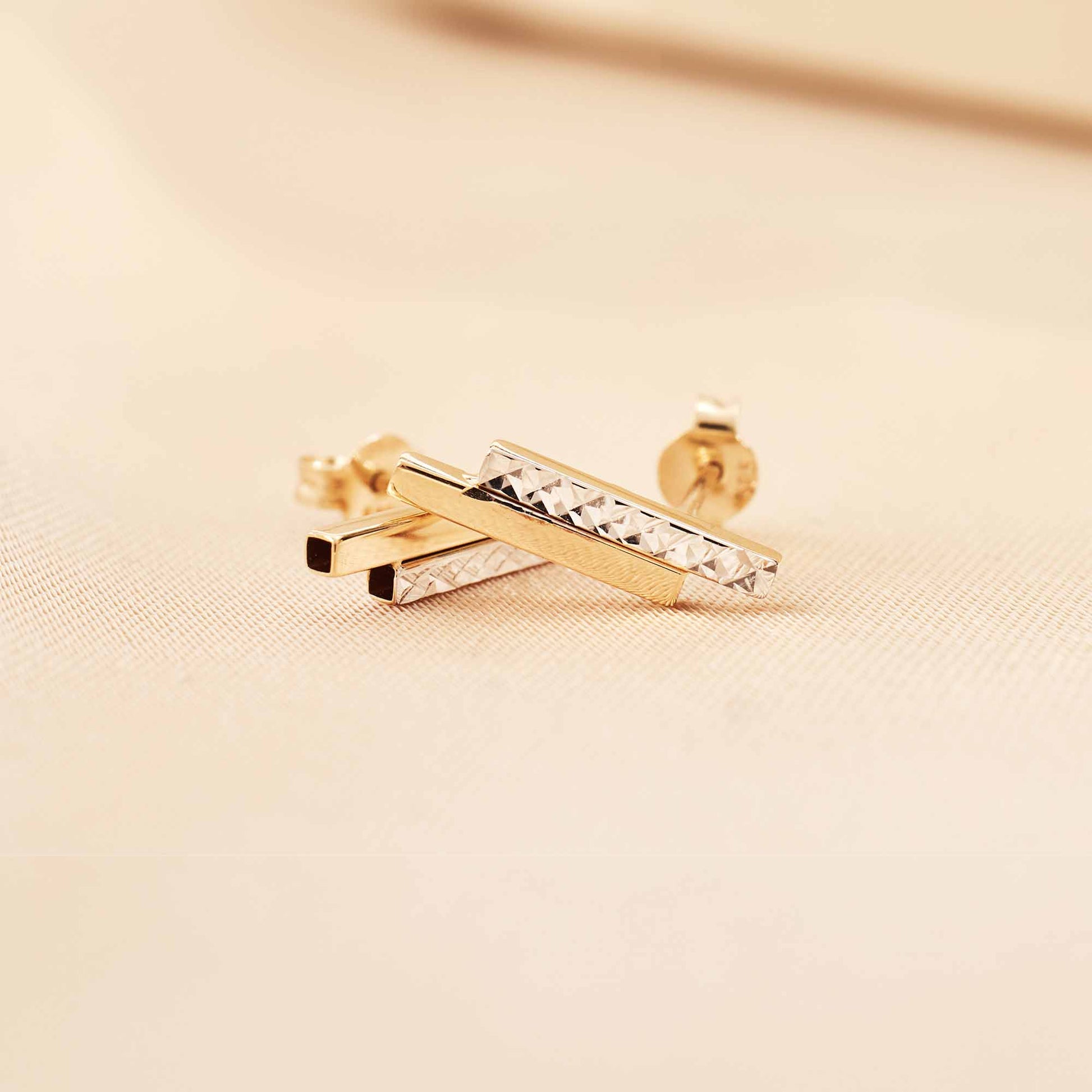 Isabel Bernard Le Marais Alice 14 Carat Golden Ear Studs IB360216