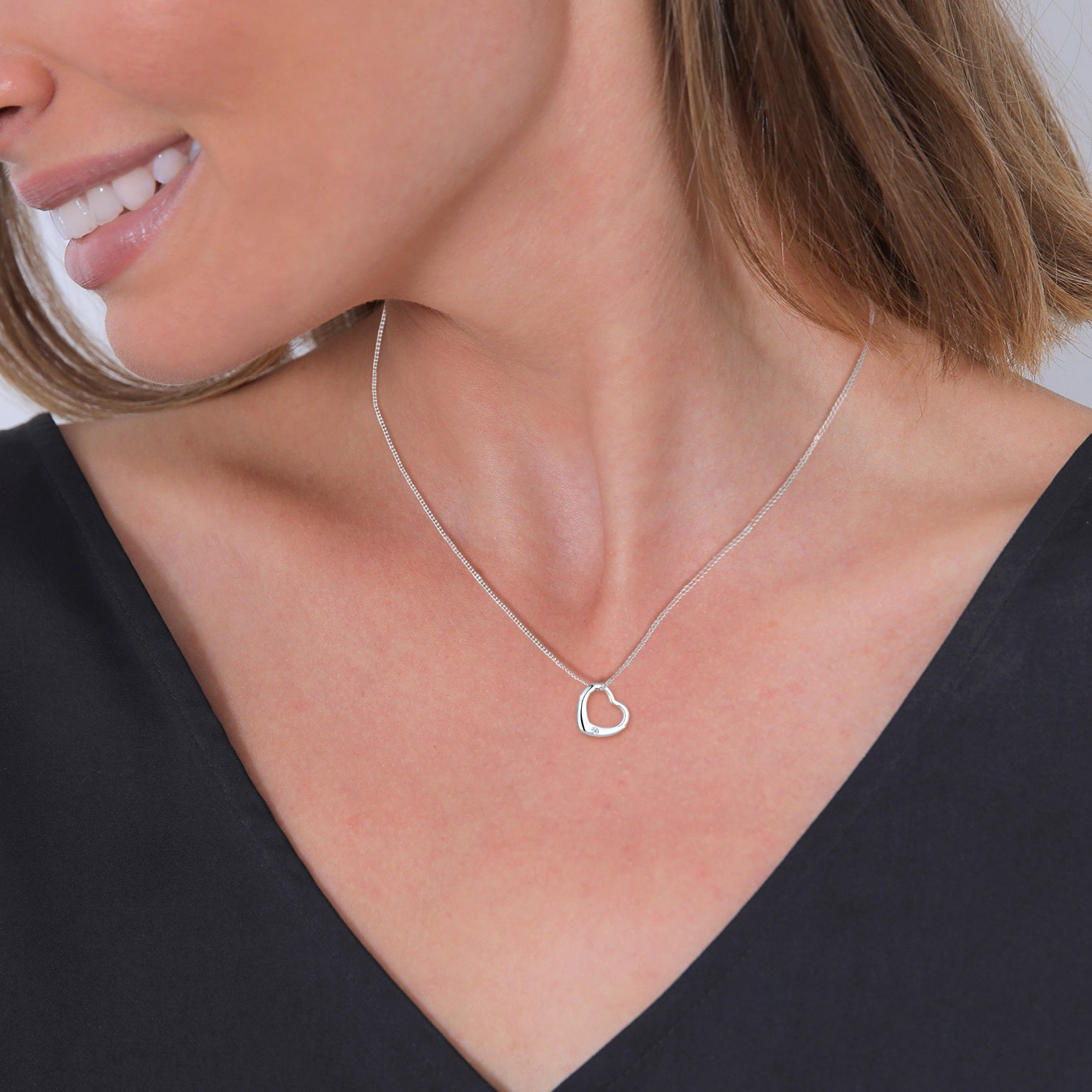 Elli 925 Sterling Silver Necklace with Diamond (0.03 ct) 2004-BF-0007553-001