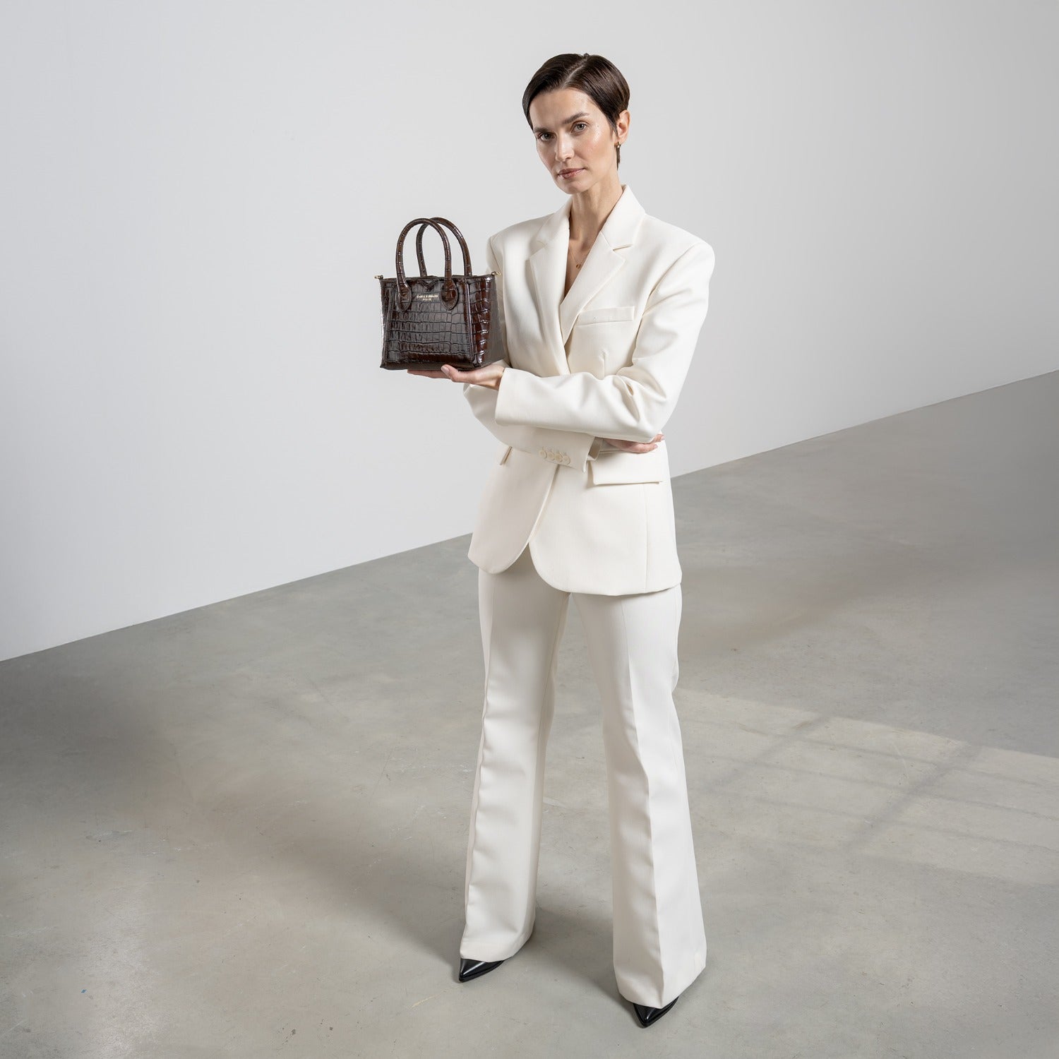 Isabel Bernard Honoré Cloe Mini Croco Brown Calfskin Leather Handbag IB21124-230