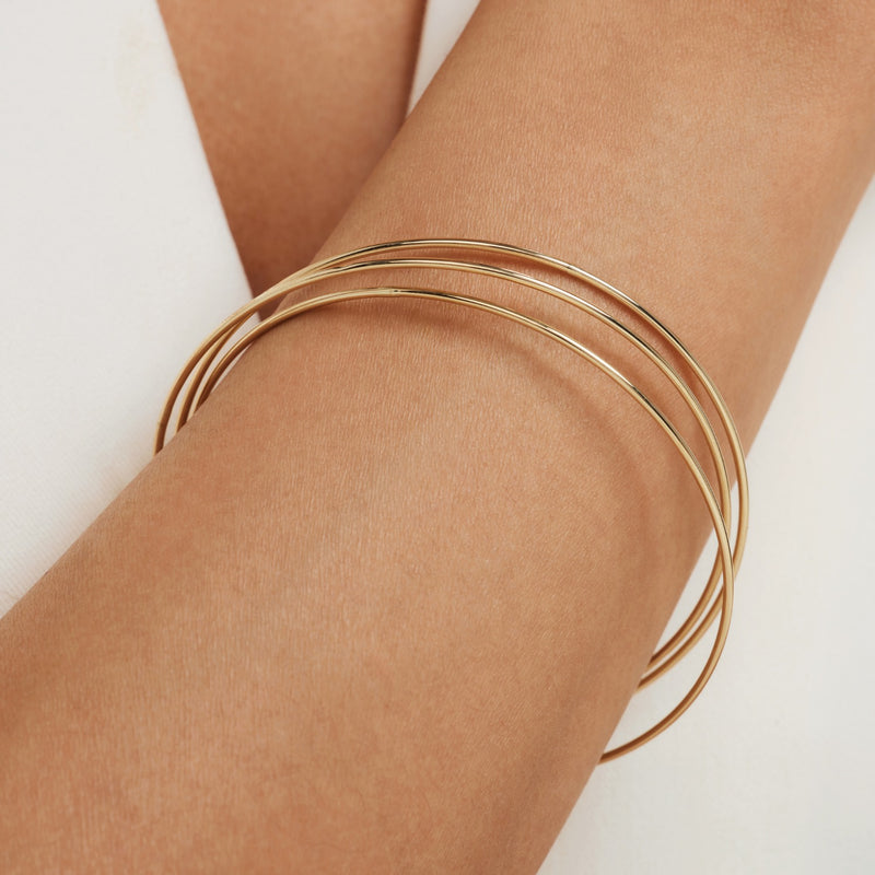 Isabel Bernard Cour d'Honneur Adora 14 Karat | Gold Bangle Set IB320110-zoom-