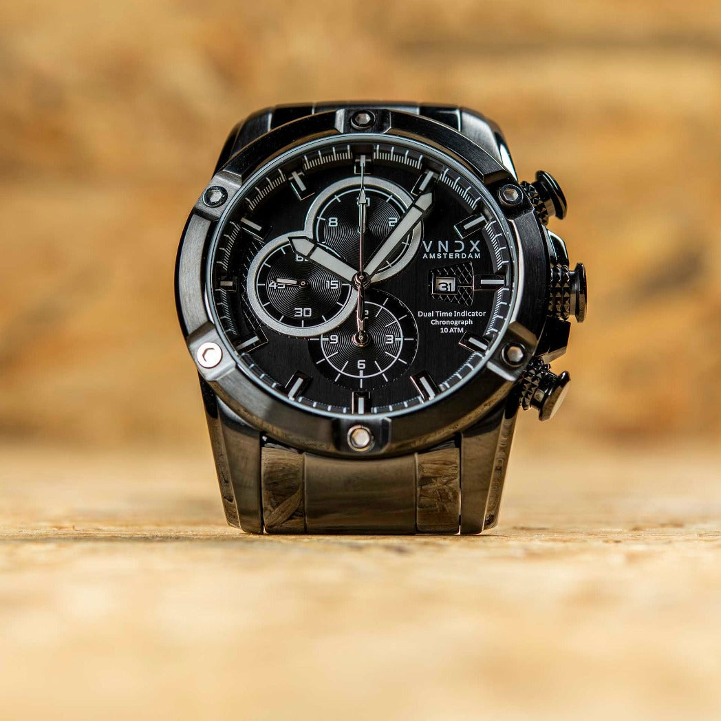 VNDX Young Rebel Big Boy Men's Watch 2003-MB33047-01