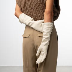 Isabel Bernard Honoré Ines cream goatskin leather gloves IB67005-372-7