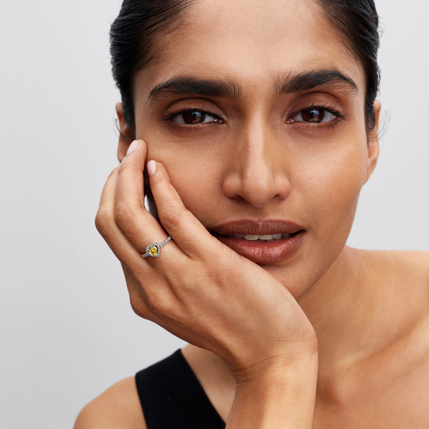 Pandora Timeless 925 Sterling Silver Sparkling Elevated Heart Ring 198421C06-52