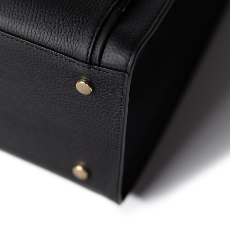 Isabel Bernard Honoré Nadine Schwarze Leder Handtasche aus Kalbsleder IB25032-zoom-