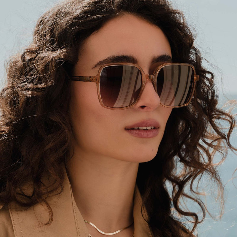 Isabel Bernard La Villette Rene Transparent Beige Quadratisch Sonnenbrille IB400000-02-14-zoom-