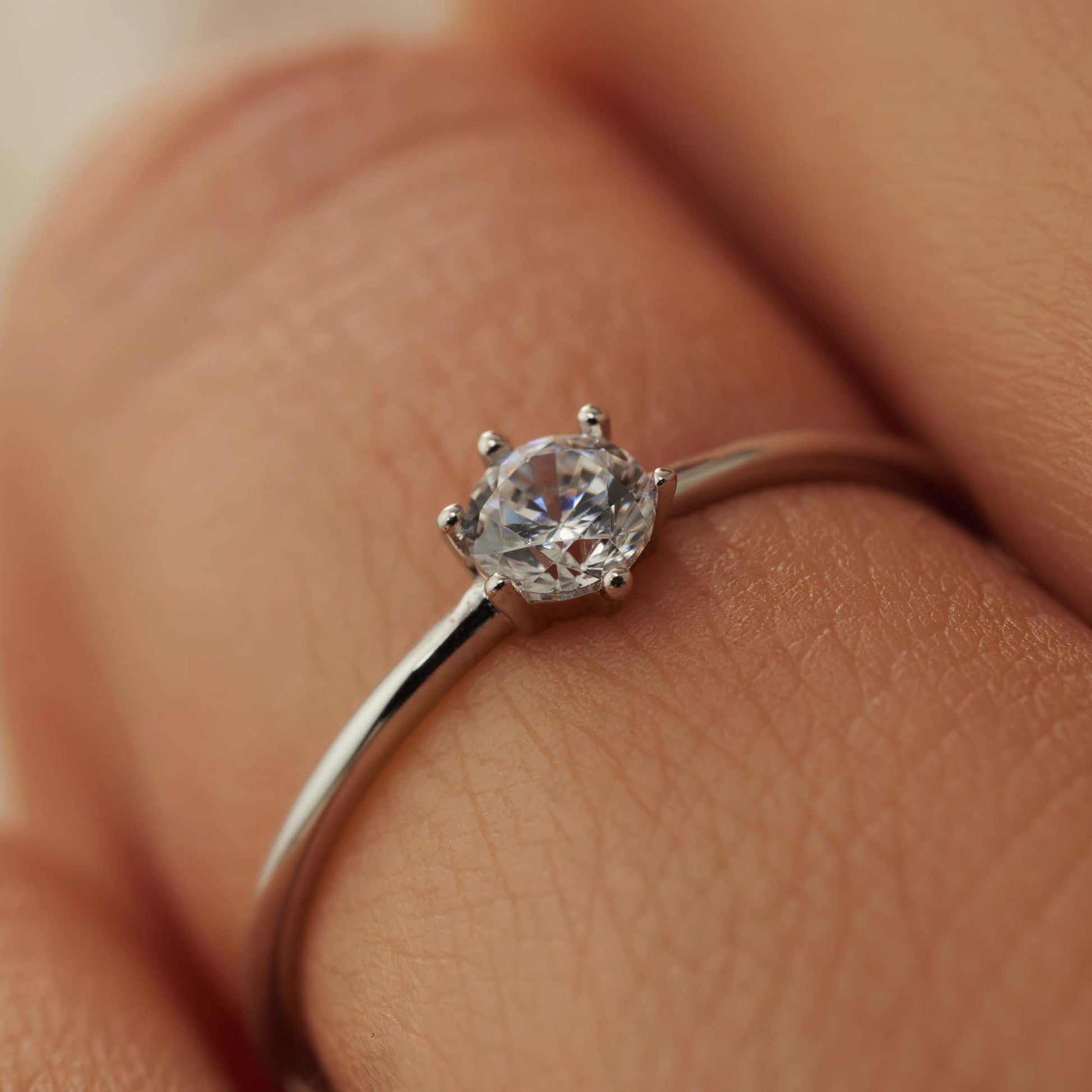 Isabel Bernard Saint Germain Abelle 14 Carat Whitegold Ring IB330024-48