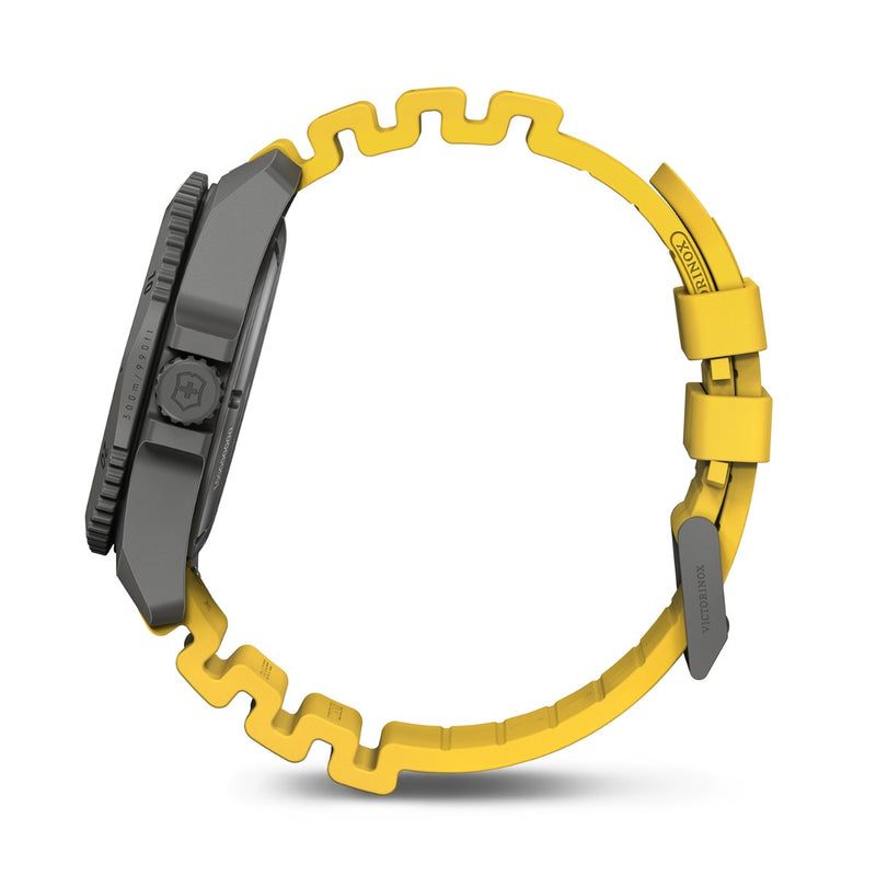 Victorinox herren Uhr Gelb 241992-zoom-