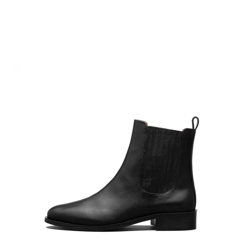 Isabel Bernard Vendôme Chey Schwarze Chelsea Boots aus Kalbsleder IB53012-001-42-zoom-