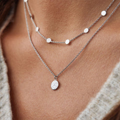 Violet Hamden Luna 925 Sterling Silver Full Moon Hammered Necklace VH14008 (Length: 45.00 cm)