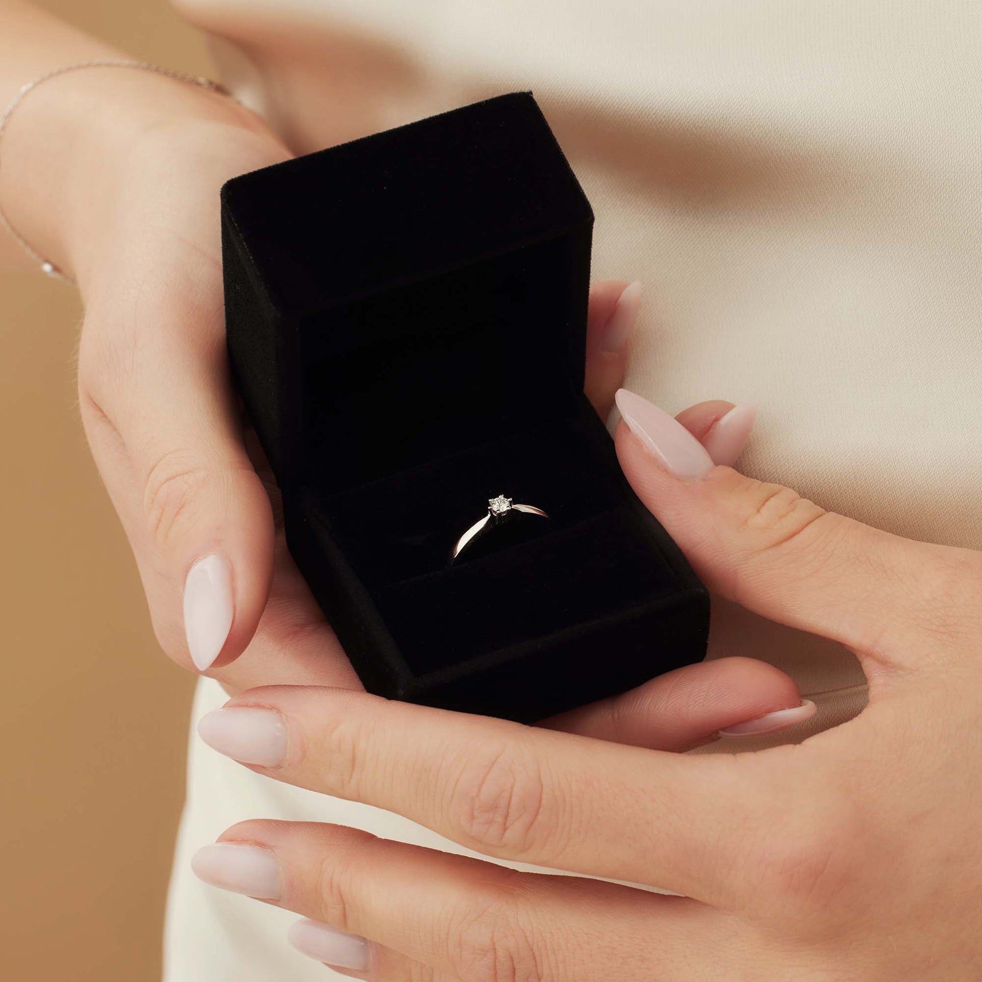 Isabel Bernard Cadeau d'Isabel Black Luxe Ringdoosje VERP-IB-008