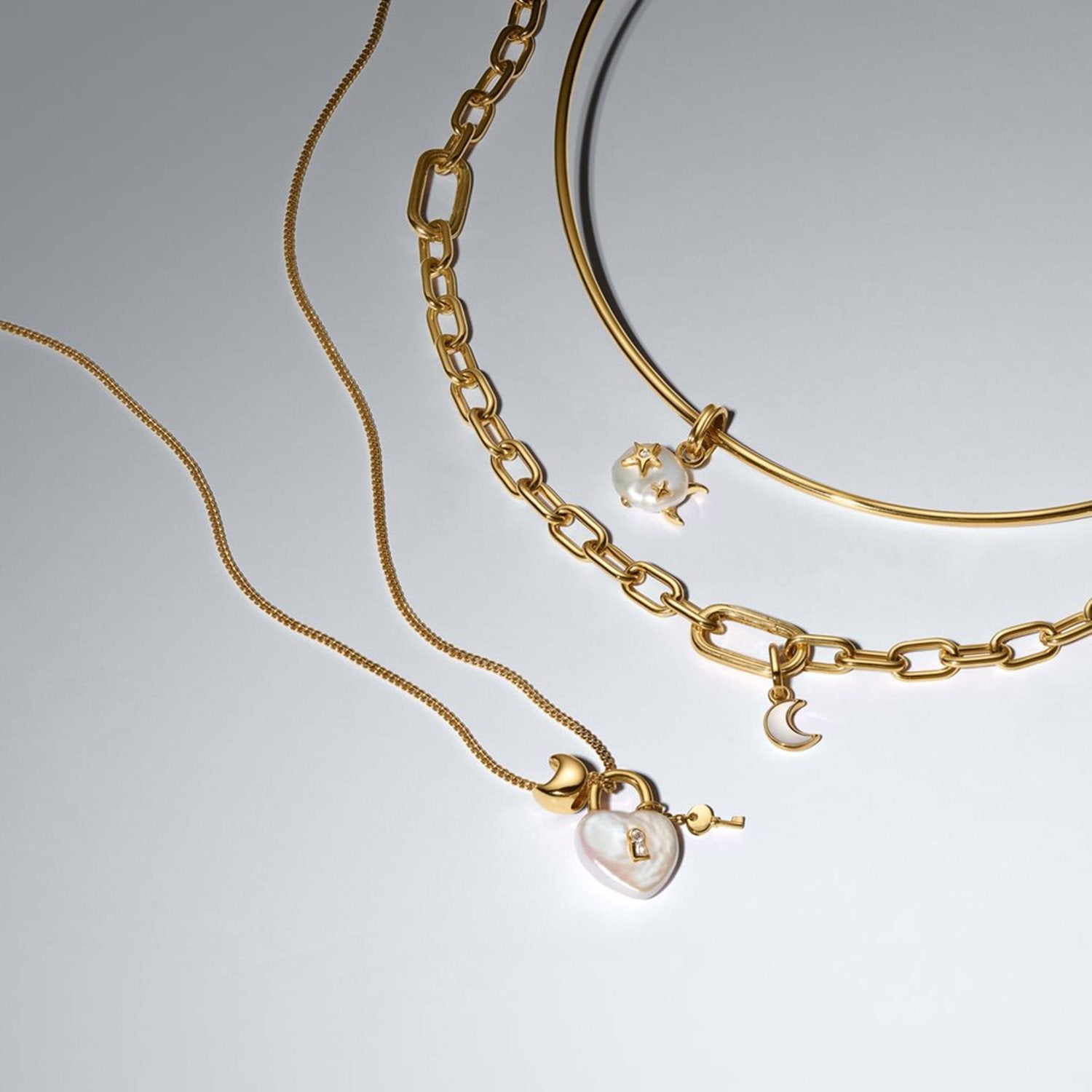 Pandora Moments Gold Plated Tubular Choker Necklace 364705C00-M