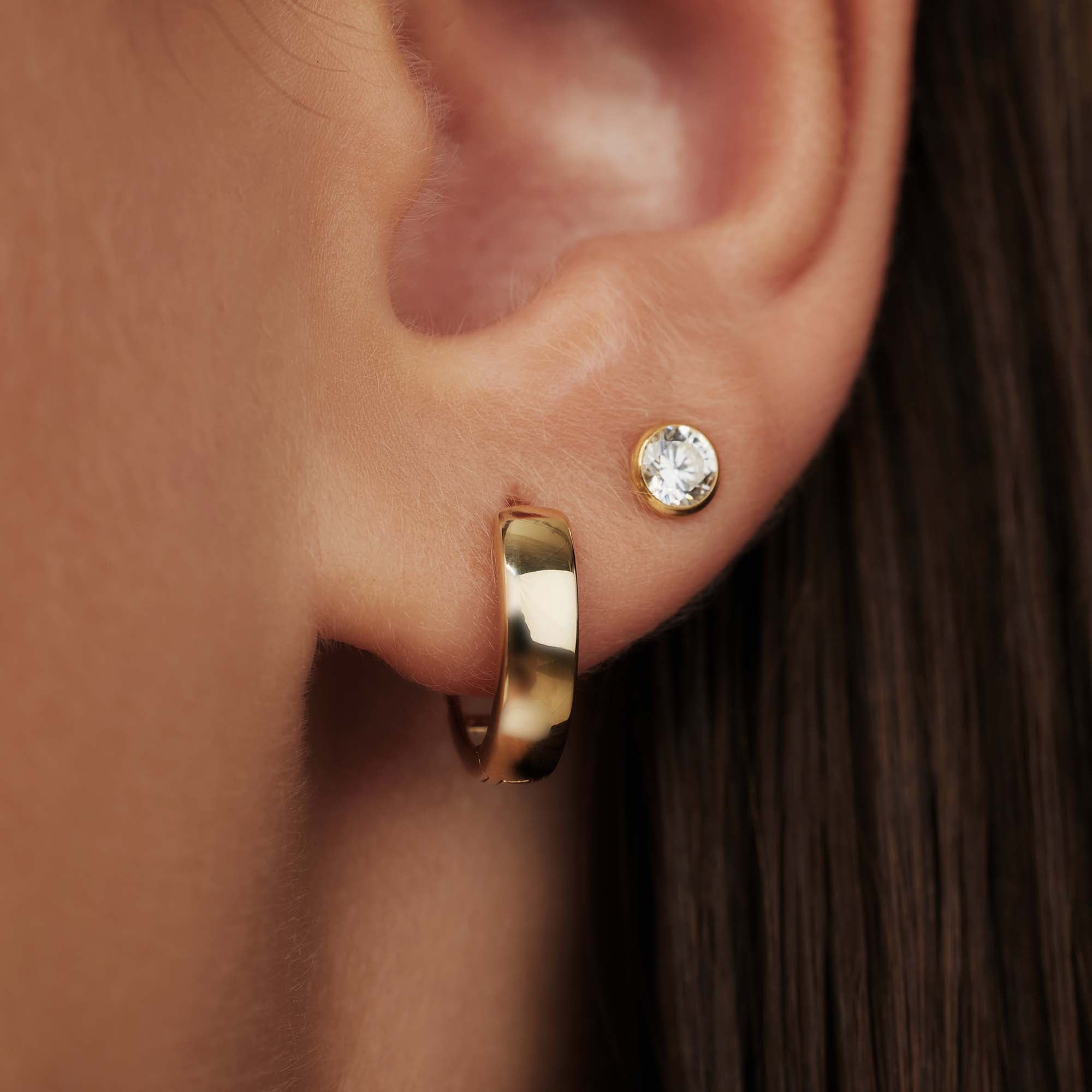 Isabel Bernard Rivoli Morgane 14 Carat Golden Hoop Earrings IB360141