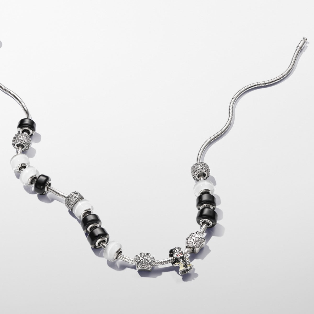 Pandora Disney 925 Sterling Silver Cruella De Vil Charm 793424C01