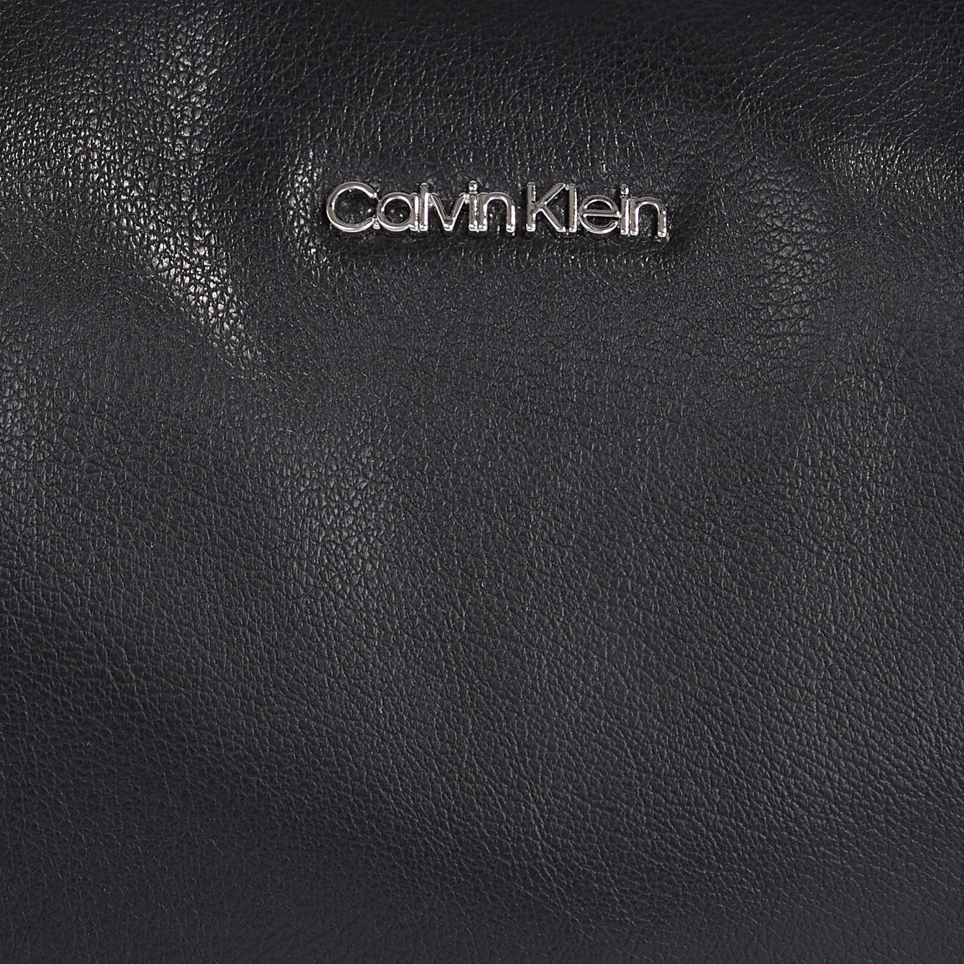 Calvin Klein Must Black Handbag K60K611746BEH