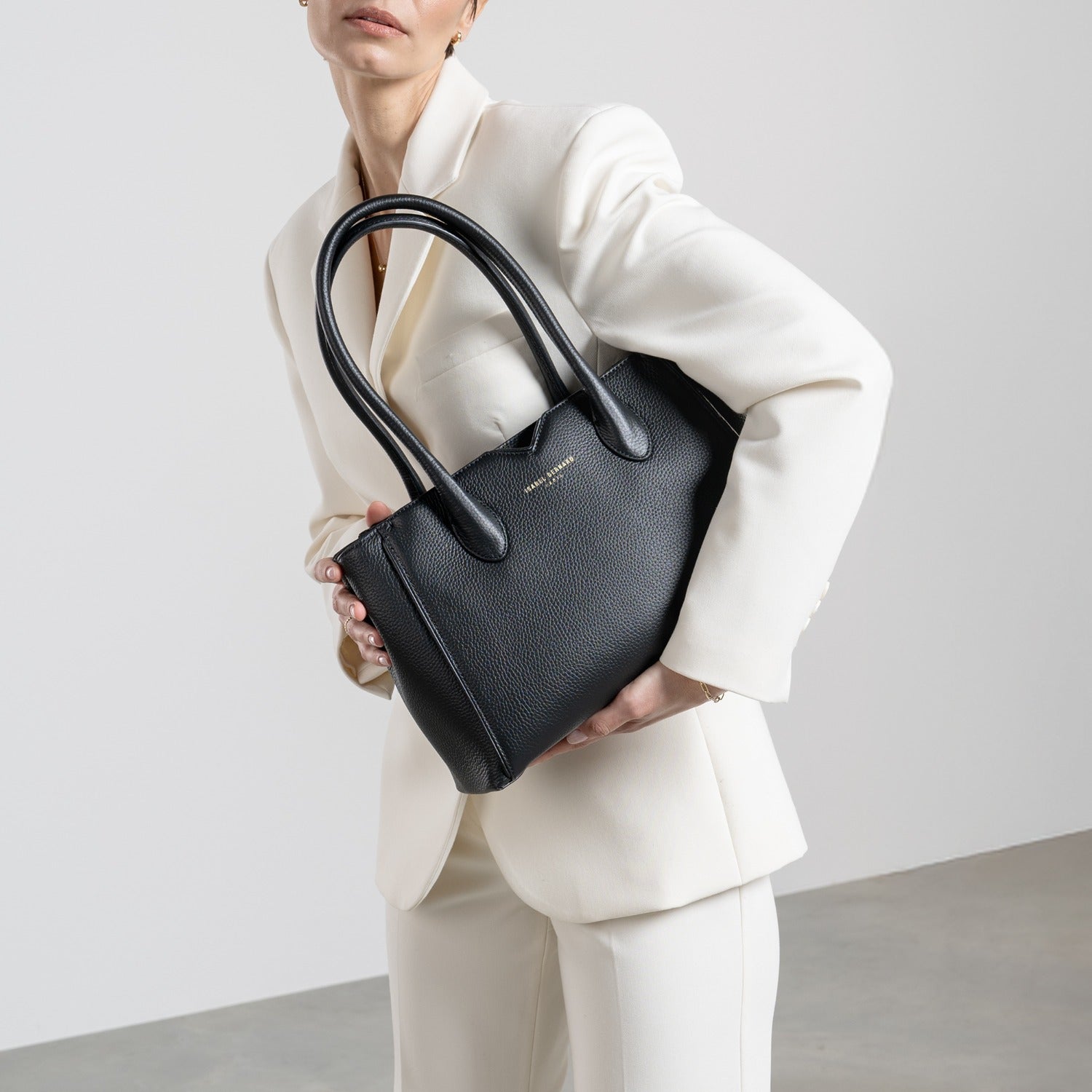 Isabel Bernard Honoré Cloe Midi Black Calfskin Leather Handbag IB25082-001