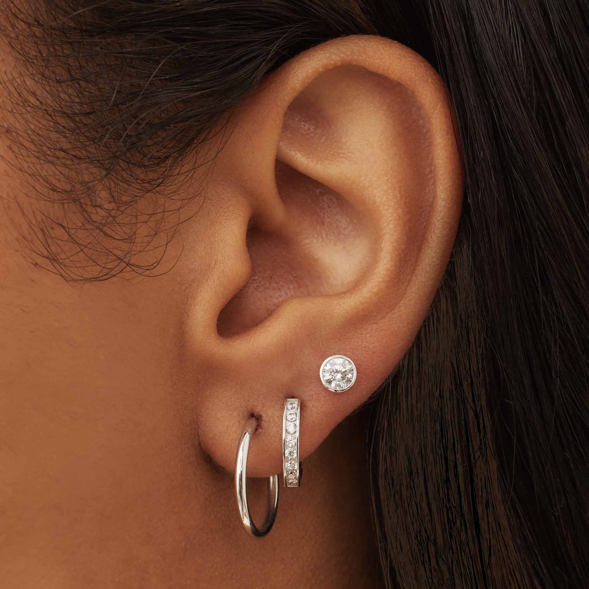 Isabel Bernard Saint Germain Juliette 14 Carat Whitegold Ear Studs IB360206
