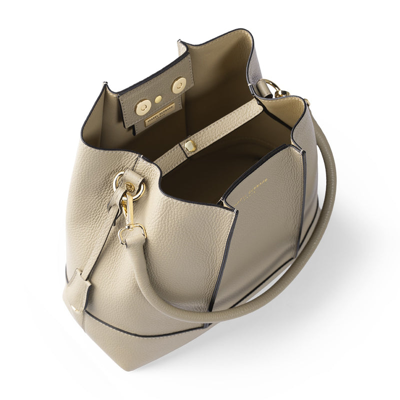 Isabel Bernard Femme Forte Macie Taupe Umhängetasche aus Kalbsleder IB25074-078-zoom-