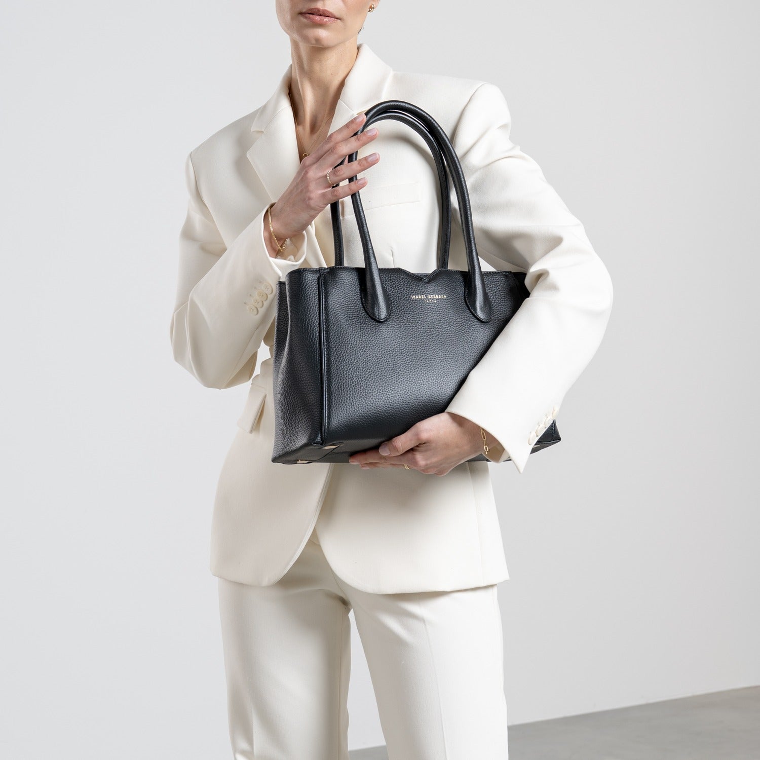 Isabel Bernard Honoré Cloe Midi Black Calfskin Leather Handbag IB25082-001