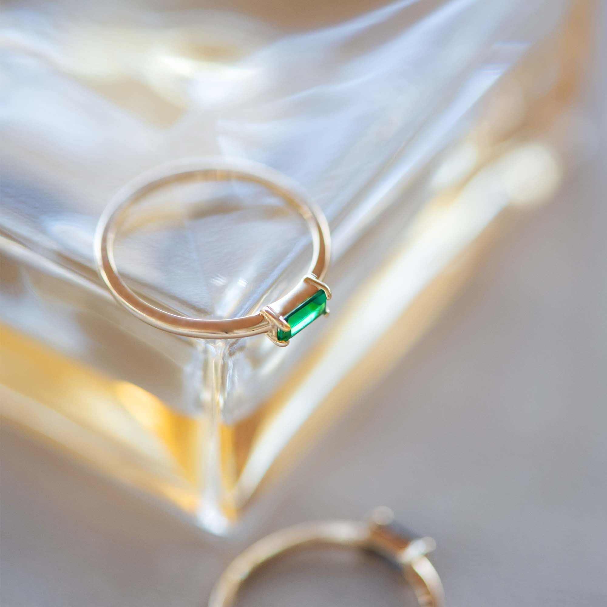 Isabel Bernard Baguette Vere 14 karaat gouden ring IB330021-50