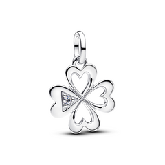 Pandora ME Heart Four-Leaf Clover Medallion Charm 793034C01