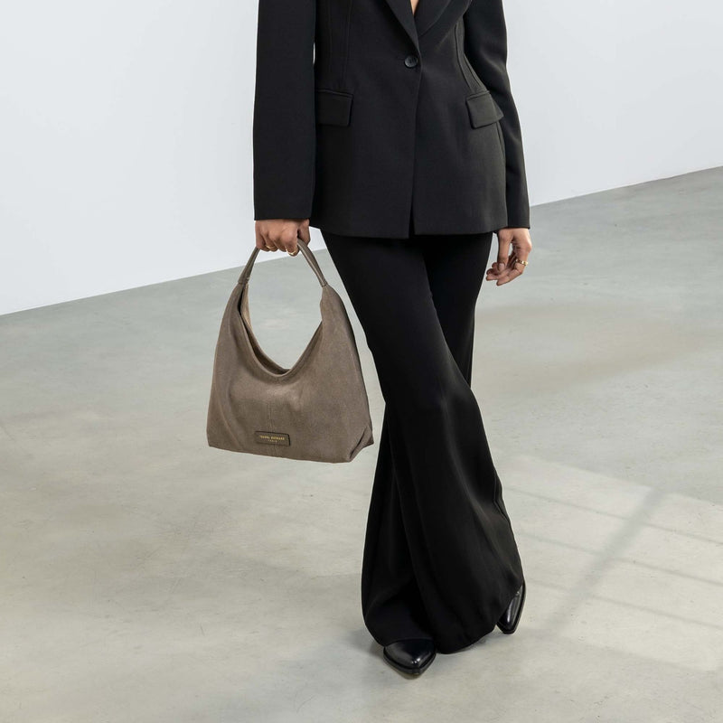 Isabel Bernard Honoré Grace Mini taupefarbene Wildleder-Handtasche IB21132-178-zoom-