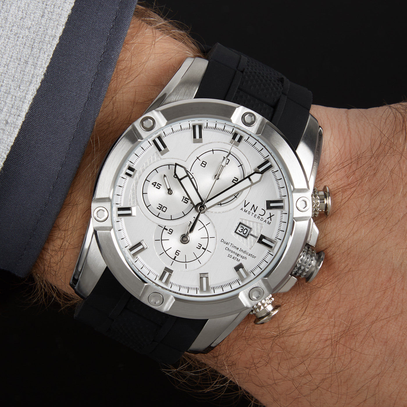 VNDX Young Rebel Big Boy Chronograph Men's Watch LS33047-02