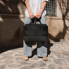 Violet Hamden Essential Bag Black Shoulder bag VH25034