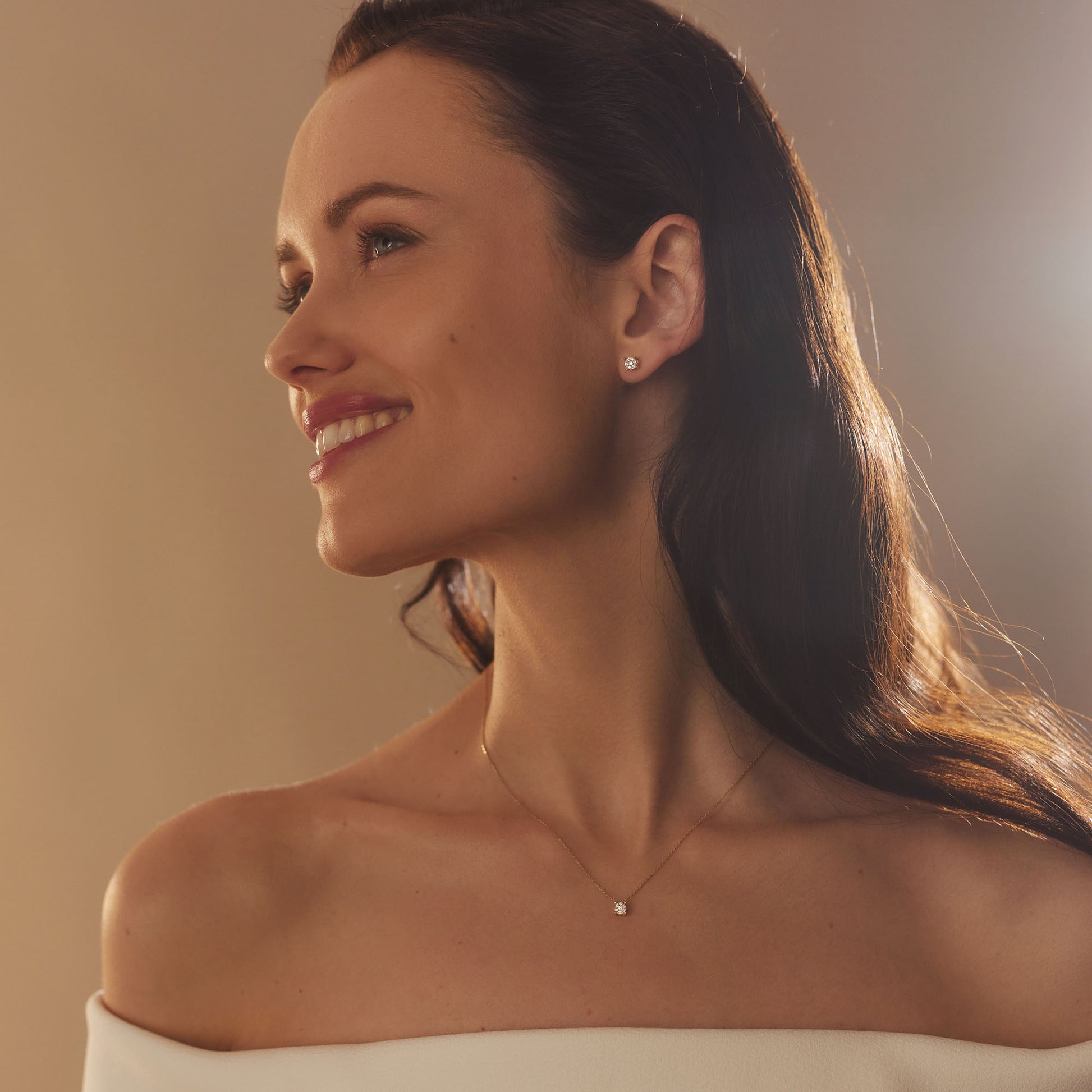 Isabel Bernard De la Paix Hanaé 14 Carat Golden Ear Studs | diamond 0.16 ct | IBD360015