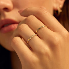 Beloro Jewels Quadrilatero d'Ora Marina 9 karat gold ring with diamond cut BO330039-48