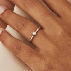 Isabel Bernard De la Paix Celesse 14 Carat Whitegold Ring | diamond 0.07 ct | IBD330005-54