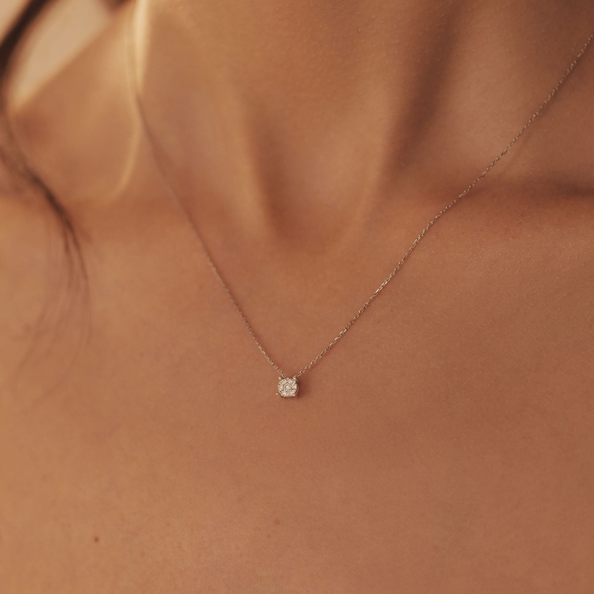 Isabel Bernard De la Paix Hanaé 14 Carat Whitegold Necklace | diamond 0.08 ct | IBD350009