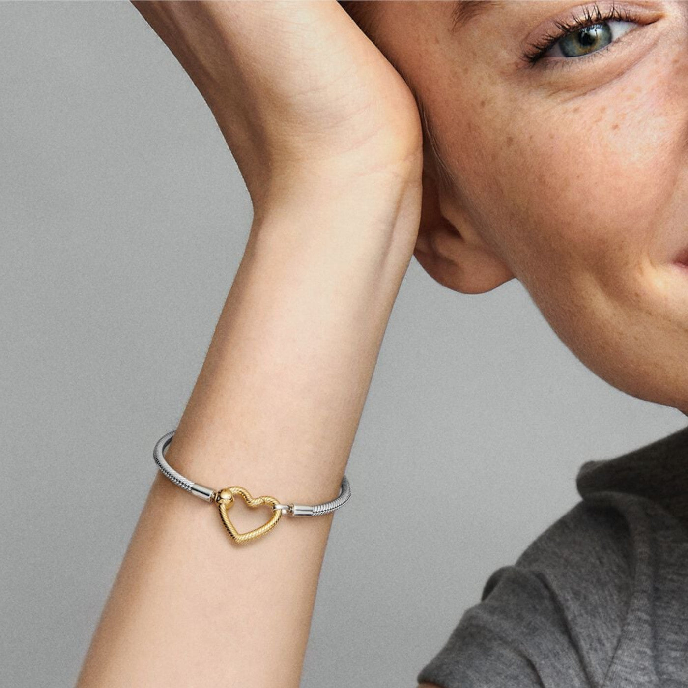 Pandora Moments 925 Sterling Silver Snake Chain Bracelet with 14 Carat Gold Plating 569539C00-19
