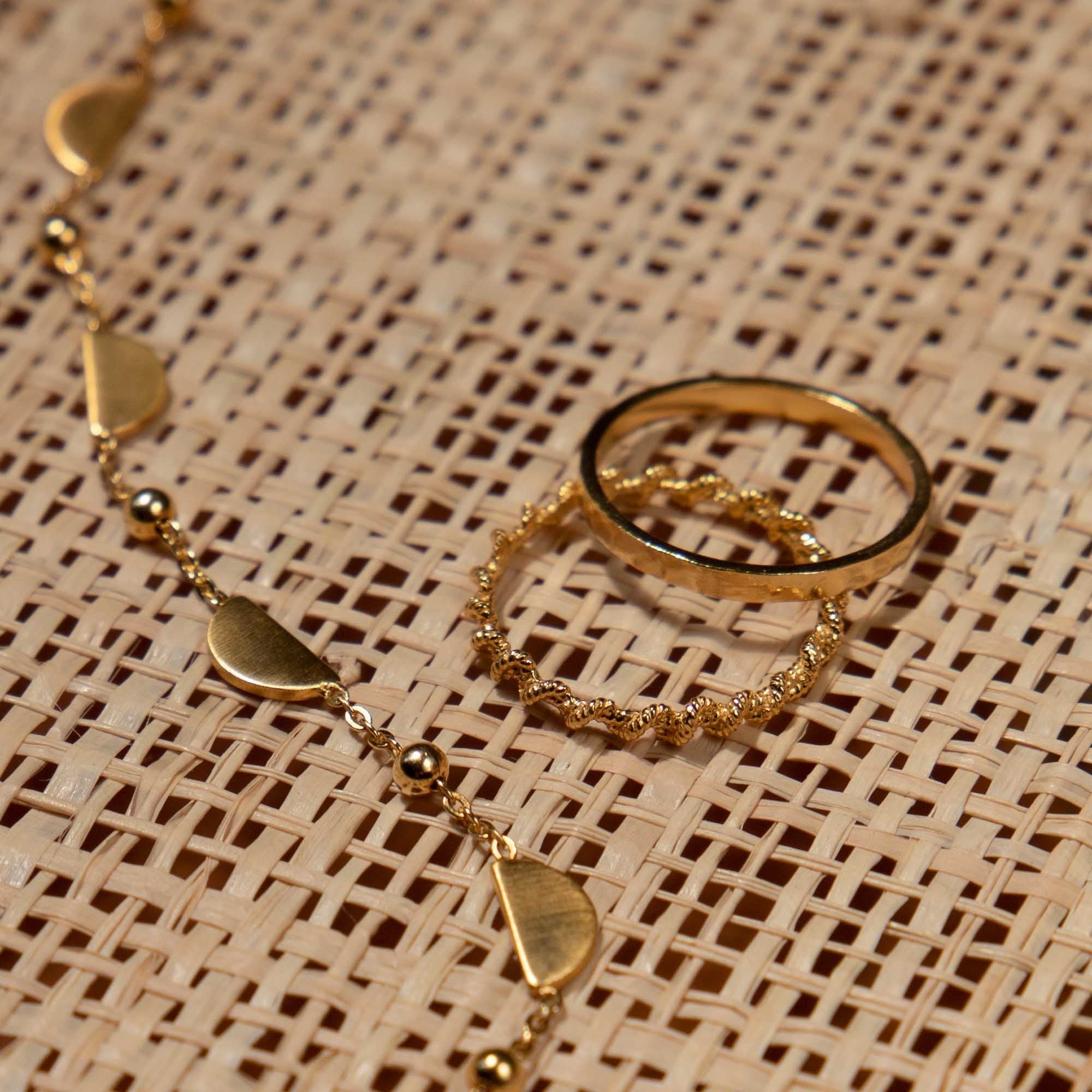 Violet Hamden Sisterhood Moonlit 925 Sterling Zilveren Goudkleurige Ring VH13028G-50 (Maat: 50)