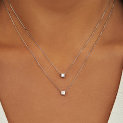 Isabel Bernard Saint Germain Felie 14 Carat Whitegold cube Charm IB350051