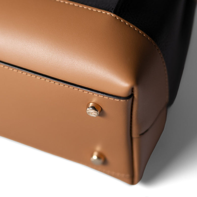 Isabel Bernard Femme Forte Minette Schwarz Kalbsleder Handtasche IB21114-001-zoom-