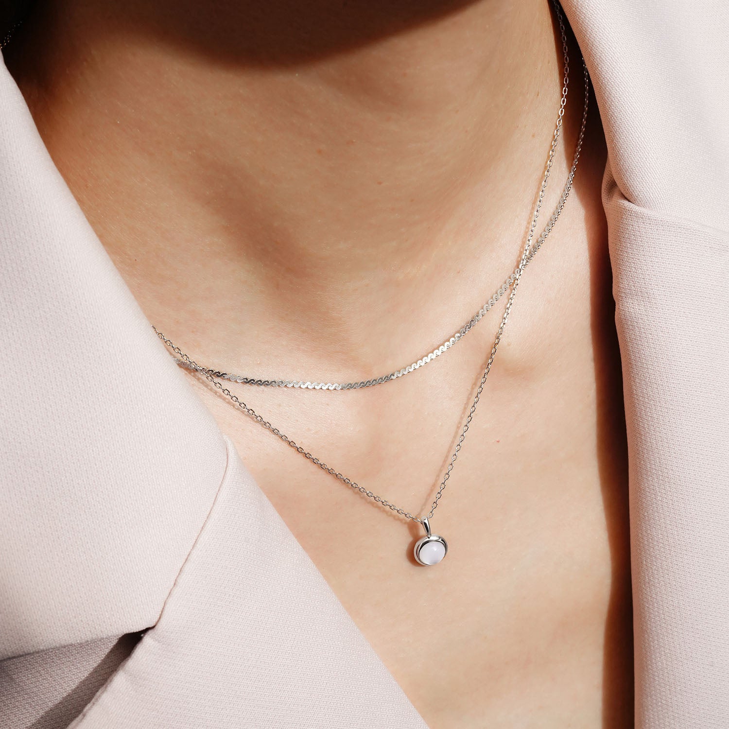 Ania Haie Lady Cozy 925 Sterling Silver MOP Pendant Necklace 2002-AH-N068-04H-MP