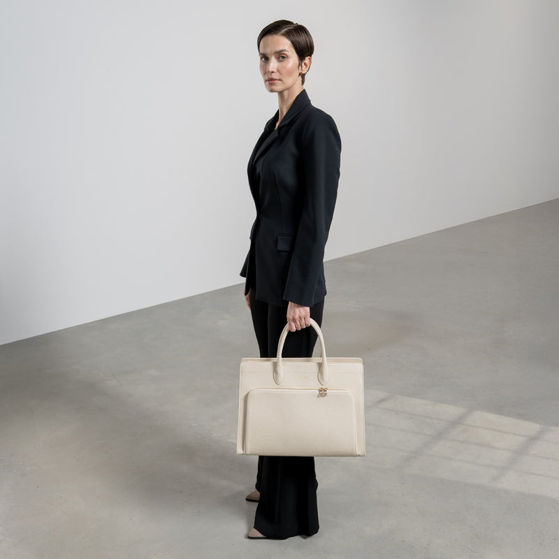 Isabel Bernard Honoré Nadine Creme Kalbsleder Handtasche IB25052-zoom-