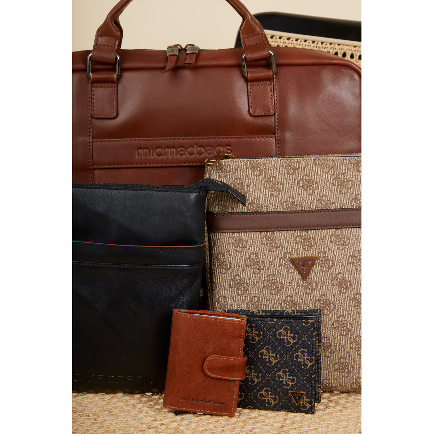 GUESS Vezzola Beige Crossbody Bag HMEVZL-P2223-BBO