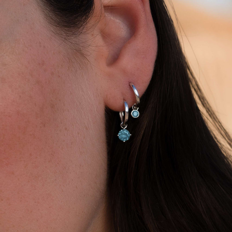 Violet Hamden Venus 925 Sterling Silberne Creolen mit Geburtsstein VH360014-MAR-zoom-