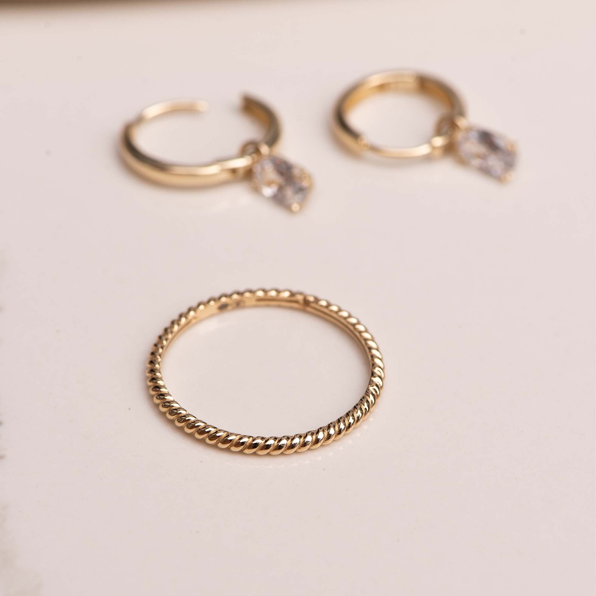 Isabel Bernard Rivoli Selene 14 karaat gouden ring IB330016-50 (Maat: 50)